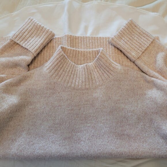 RW&CO Pink Mock Neck Sweater Size M - Picture 6 of 6